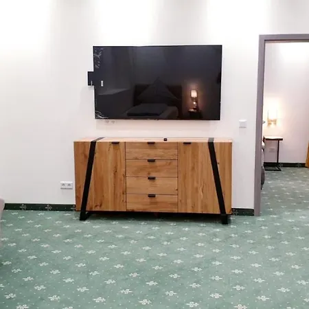 - Altstadt Apartment *