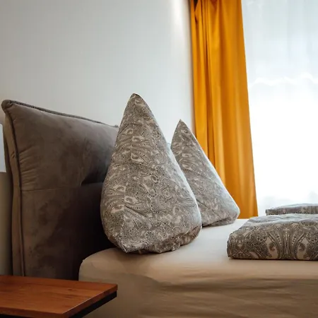 - Altstadt Apartment