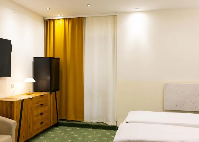 - Altstadt Apartment *